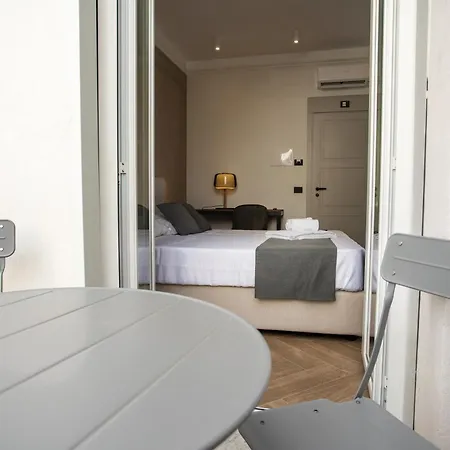 Boemi Smart Πανσιόν