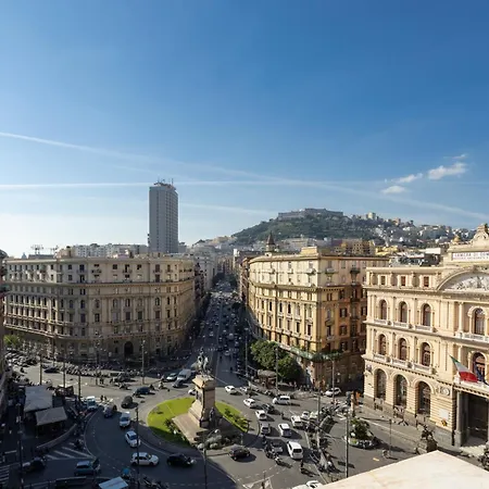 Konukevi Boemi Smart Napoli