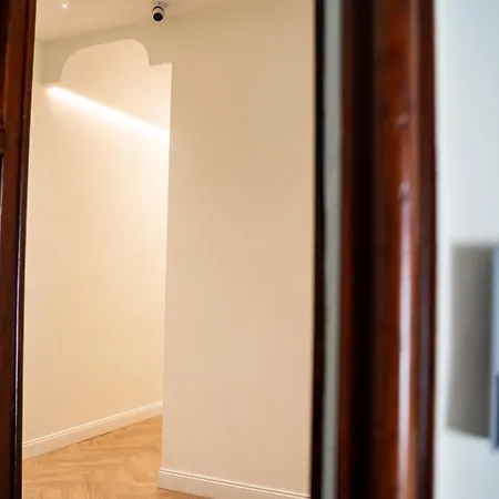 Boemi Smart بيت ضيافة نابولي